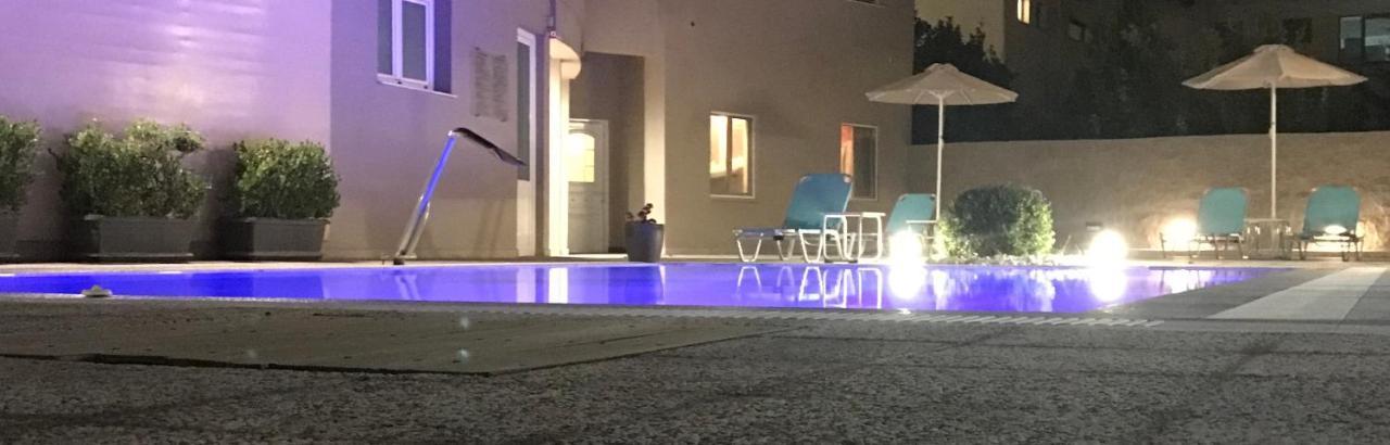 Plaza Hotel Nafpaktos Zewnętrze zdjęcie