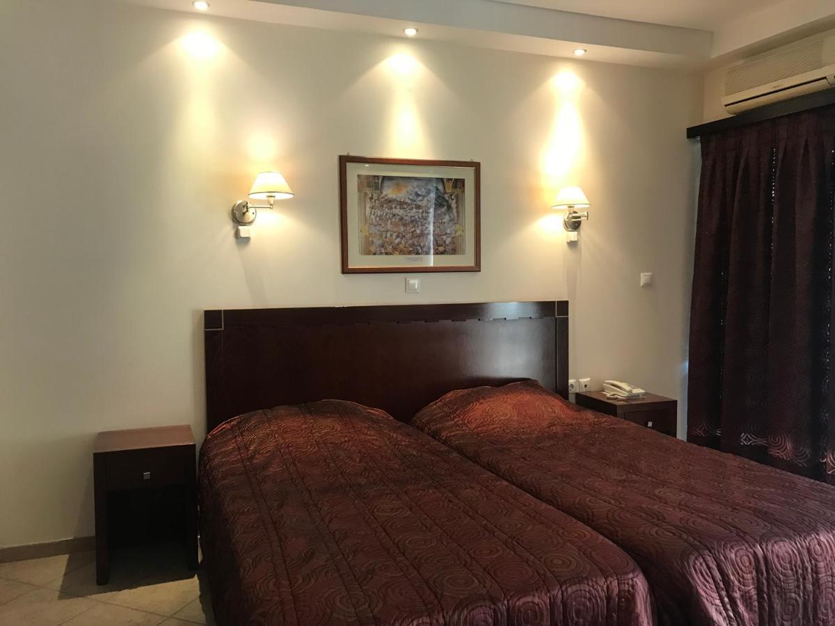 Plaza Hotel Nafpaktos Zewnętrze zdjęcie