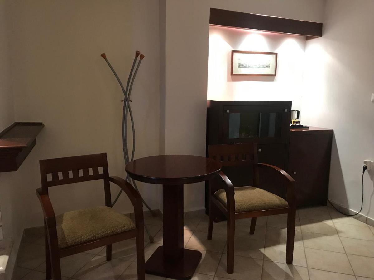 Plaza Hotel Nafpaktos Zewnętrze zdjęcie